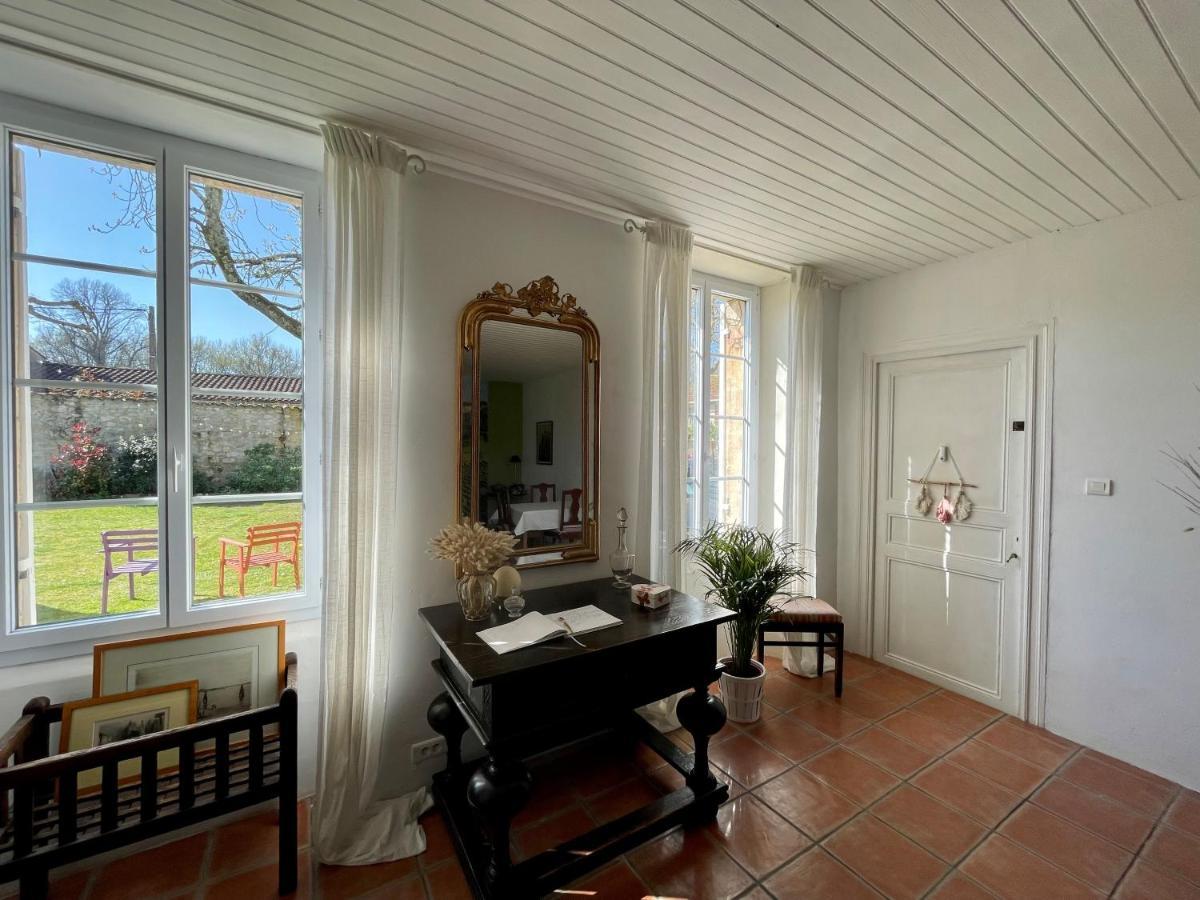La Vigne D'Or Bed and Breakfast Teuillac Εξωτερικό φωτογραφία
