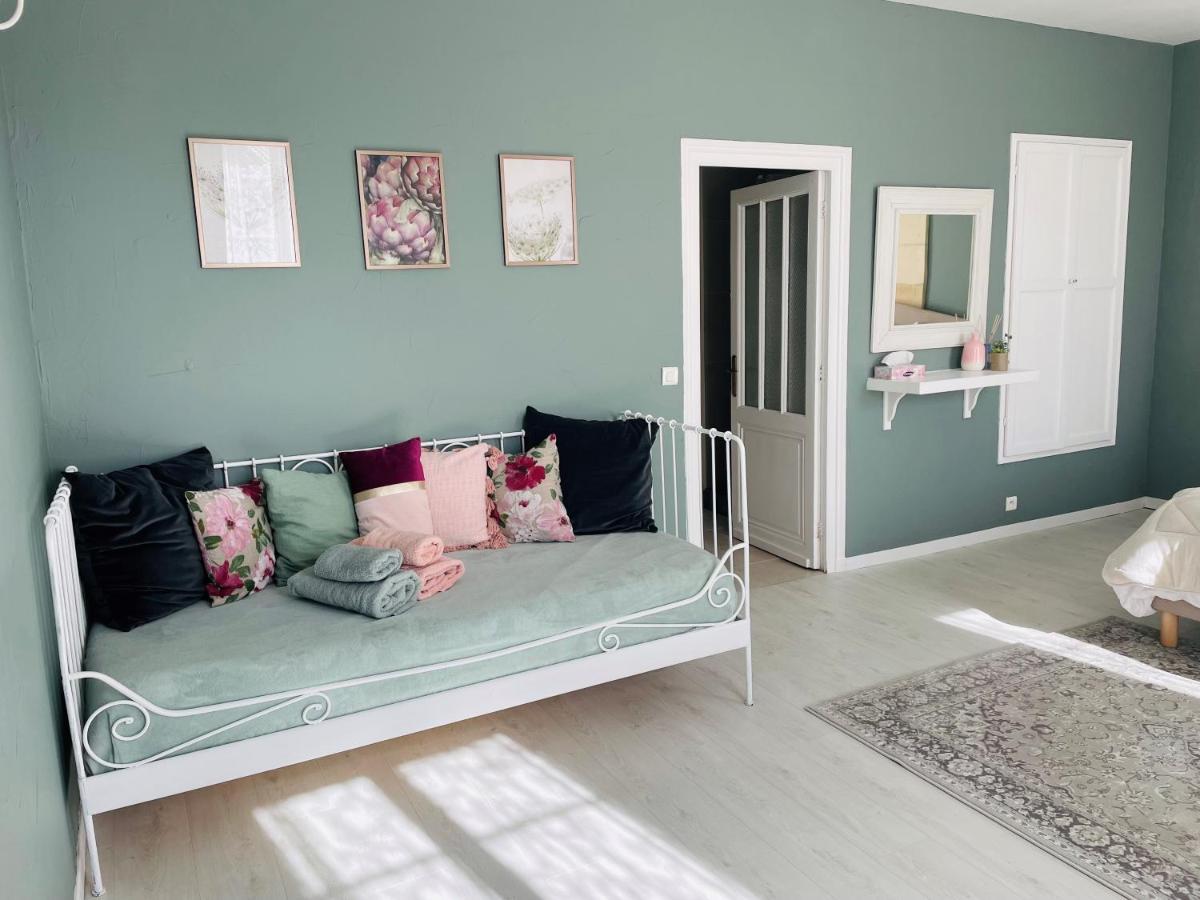 La Vigne D'Or Bed and Breakfast Teuillac Εξωτερικό φωτογραφία